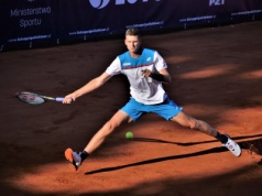 Roland Garros. Magda Fręch pokonała Ons Jabeur w 1. rundzie. French Open nie dla Hurkacza