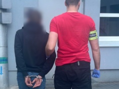 Włamał się do sklepu, ukrył się w toalecie i zasnął – został zatrzymany przez policjantów