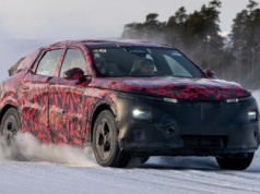 Alfa Romeo z dopiskiem Quadrifoglio oznacza teraz zarówno prąd i spaliny. To doskonała wiadomość