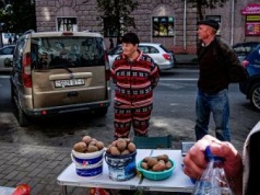Łukaszenka zniósł embargo na ziemniaki, cebulę i jabłka z Polski. Warzywny kryzys na Wschodzie