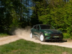 Ford Mustang Mach-E Rally to najlepszy Mach-E, jakiego możesz dostać