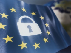 Komisja Europejska chce uprościć RODO. Skorzystają małe i średnie firmy