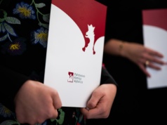 Wybory prezydenckie 2025 – II tura. PKW podała frekwencję na godzinę 12:00. W województwie łódzkim frekwencja wyższa niż w I turze