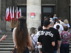Polacy wybierają prezydenta. Czy dziś padnie rekord frekwencji? Przebijemy 70 proc.?