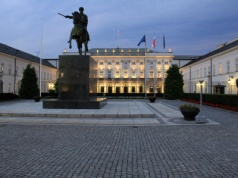 Tyle zarobi nowy prezydent. Oprócz pieniędzy, liczne benefity i dożywotnia emerytura