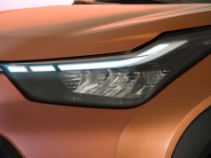 Oto najmniejsza hybryda z Japonii. Toyota Aygo X ma nową twarz i oszczędny napęd