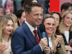 Bilewicz dziękował rebe Szmulejowi, Hartman ogłaszał wygraną z gangiem PiS… Za chwilę zrzedły im miny – tak jak Trzaskowskiemu