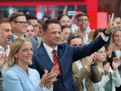 Schetyna: Nie udało się zmienić logiki wyborczej z 2020 r. Bocheński : Do porażki Trzaskowskiego przyczynił się Tusk