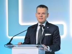 Prezes KNF: Polski system finansowy jest stabilny, a banki są wystarczająco dokapitalizowane