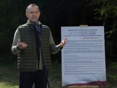 Referendum, obniżka rachunków i poparcie wiatraków? Przypominamy obietnice Karola Nawrockiego