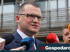 Polacy wpłacili 23 mln zł na kampanię Nawrockiego
