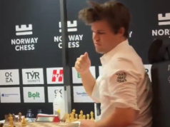 Wściekłość mistrza. Tak Magnus Carlsen zareagował na sensacyjną porażkę [WIDEO]