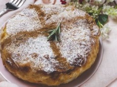 Łączę kurczaka z cukrem i migdałami. W Maroko jadłam to na okrągło