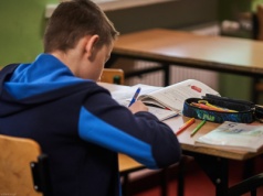 300 plus na nowych zasadach. Wielu będzie musiało je zwrócić. Rok szkolny 2025/2026 ze zmianami
