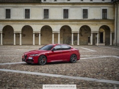 Felieton: Alfa Romeo Giulia Quadrifoglio - Koniczynka, chyba ostatnia z tej serii
