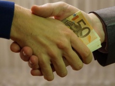 Pół miliona dolarów za stanowisko dyrektora w państwowej spółce rolnej na Ukrainie