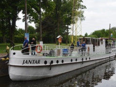 Jantar wrócił do domu [ Społeczeństwo ]