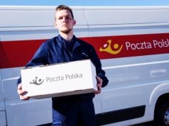 Może kredycik do tego awizo? Poczta Polska ma nowe zadanie dla listonoszy