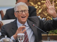 Bill Gates kupuje miliony akcji kontrahenta obronnego na kilka dni przed przyznaniem przez Wielką Brytanię ogromnego kontraktu wojskowego