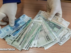 Uwierzył, że dostanie kredyt. Stracił ponad 200 tysięcy złotych
