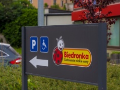 Biedronka organizuje letnie praktyki dla studentów. Płaci nawet 6 tys. zł miesięcznie