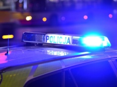Mieszkanie w Gutkowie magazynem przestępców? Policjanci odkryli niezłe „zapasy”