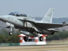 FA-50 z potężnym wsparciem bojowym. Test radarów do polskich samolotów