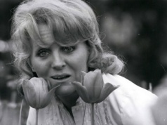 Nicole Croisille nie żyje. Francuska artystka zmarła w wieku 88 lat