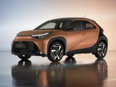Nowa, odświeżona Toyota Aygo X