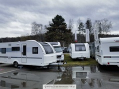 Caravaning: Turystyka z przyczepą kempingową. Poradnik dla laika
