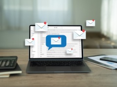 E-mail do pracowników z informacją o odejściu z pracy jednego z nich a RODO. Ważny wyrok NSA