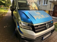 Spowodował kolizję i uciekł – był pijany i z dożywotnim zakazem prowadzenia pojazdów