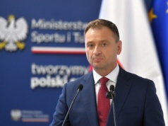 Nitras o rekonstrukcji rządu: Jestem gotów odejść w każdej chwili. A co z turystyką?