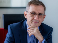 AB: widać presję na marże. Ale 2025 r. i tak powinien być dobry