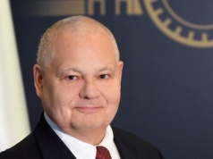 Bez zapowiedzi ścieżki stóp proc., czekamy na decyzje o cenach energii, budżet