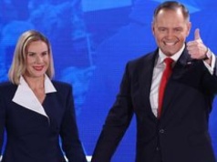Marta Nawrocka ma tatuaż. Zobaczcie, na jaki wzór postawiła