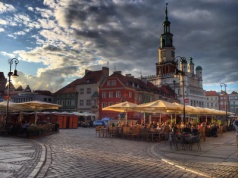 Gospodarka Polski rośnie głównie dzięki inwestycjom publicznym