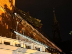 Burze i nawałnice w Polsce. W Trzebini wiatr zerwał dach zabytkowej bazyliki