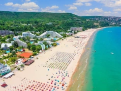 Ulubiony wakacyjny kraj Polaków zmieni walutę. Tu też będziemy płacić w euro