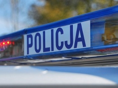 Z kryminalnych do narkobiznesu. Policjant z Rumi oskarżony o handel narkotykami