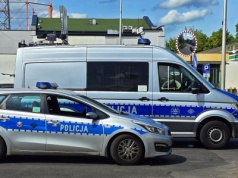 Wypadek przy targowisku: Motocyklista trafił do szpitala (ZDJĘCIA)
