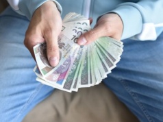 Co Polacy sądzą o swojej sytuacji finansowej? Co trzeci zawiedziony