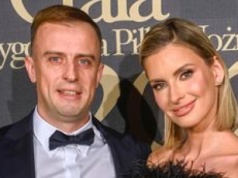 To ona przed laty SKRADŁA serce Kamila Grosickiego. Długo musiał zabiegać o jej względy. 