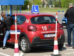 Rewolucja w egzaminie na prawo jazdy. Zniknie plac manewrowy?