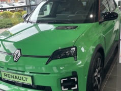 Chciałem kupić nowe Renault 5 E-Tech. To śliczny samochód, ale finansowo mi się nie skleja
