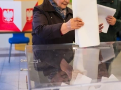 Kolejne przypadki błędów w komisjach wyborczych. PO mówi o ponownym liczeniu głosów
