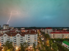 Potężne burze nad Polską. Jest alert. 