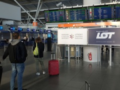 Europa zmienia zasady odszkodowań za opóźniony lot. Co zyskają pasażerowie?