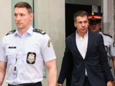 Skandal podczas przesłuchania byłego szefa CBA. Podpatrzyli, czego prawniczka szukała w komputerze