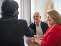 Emerytura niekoniecznie oznacza wolne. Ponad 30 tysięcy seniorów na Podkarpaciu nadal pracuje